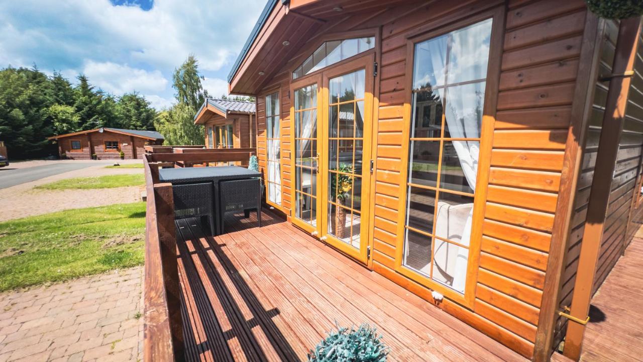 Angie'S Haven, Superb 2 Bedroom Lodge With Hot Tub - Sleeps 6 - Felmoor Park Morpeth Exteriér fotografie